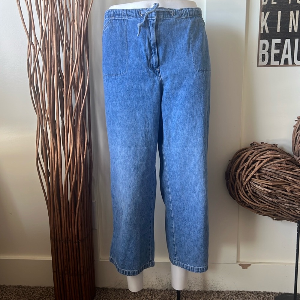 New York & Company Blue Denim Cropped Jeans